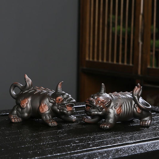 Exquisite Handmade Wealth-Attracting Pi Xiu Tea Pet Set - A Rare and Charming Art Decoration for Home & Office