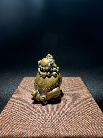 Exquisite Handcrafted Guardian Lion Incense Burner - Unique Gift for Collectors and Home Decor Enthusiasts