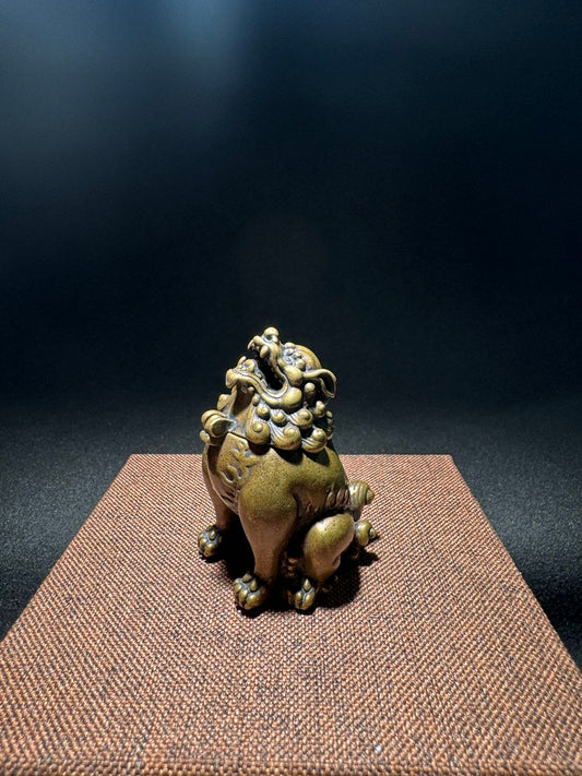 Exquisite Handcrafted Guardian Lion Incense Burner - Unique Gift for Collectors and Home Decor Enthusiasts