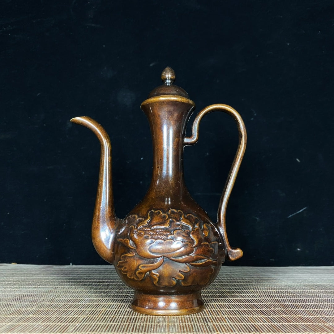 Handcrafted Pure Copper Relief Peony Wine Jug – Antique Asian Decorative Piece – Personalized Desktop Ornament – Unique Gift