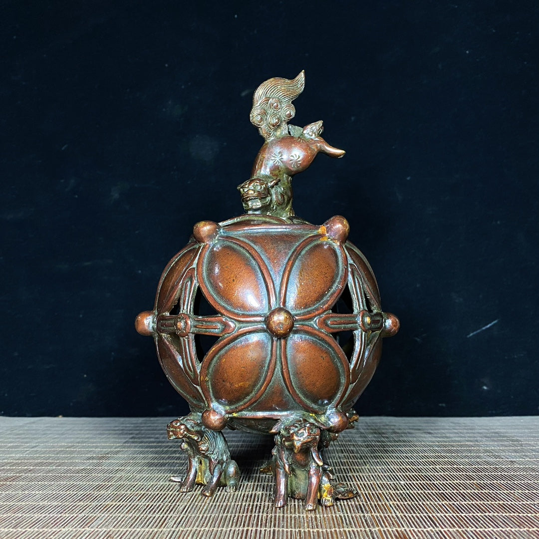 Handcrafted Pure Copper Lion Incense Burner with Embroidered Ball - Antique Asian Decor for Desktop - Unique Personalized Gift