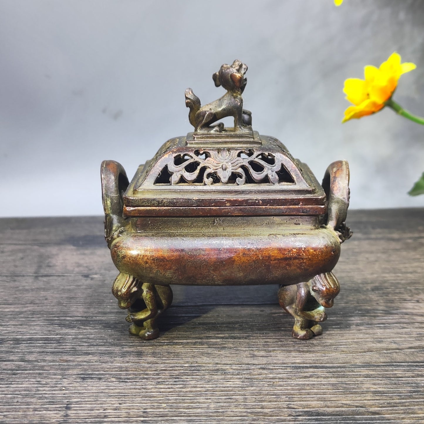 Antique Asian Incense Burner – Unique Desktop Decor & Personalized Gift