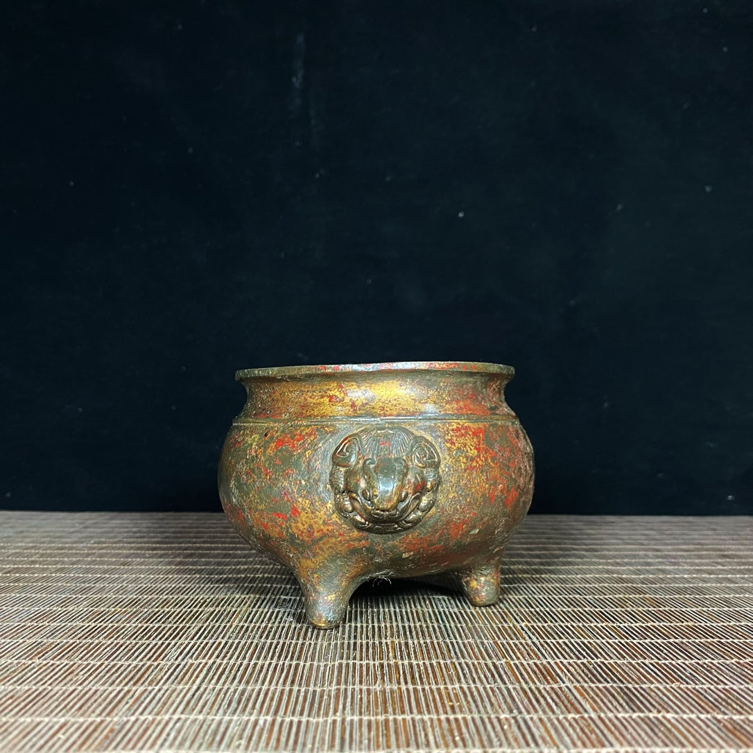 Rare and Precious Tripod Antique Incense Burner - A Perfect Blend of History and Exquisite Craftsmanship