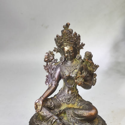 Exquisite Handcrafted Buddha Statue - A Masterpiece for Elegant Home and Office Decor