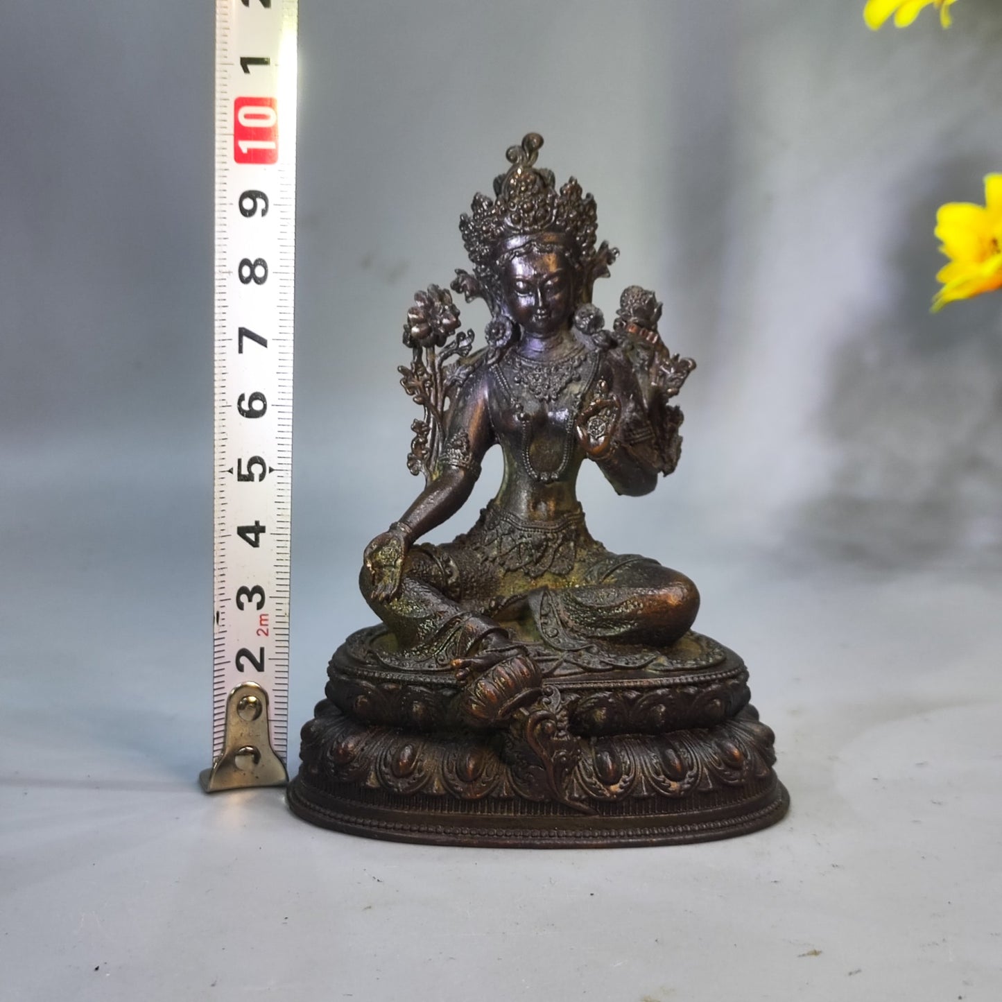 Exquisite Handcrafted Buddha Statue - A Masterpiece for Elegant Home and Office Decor