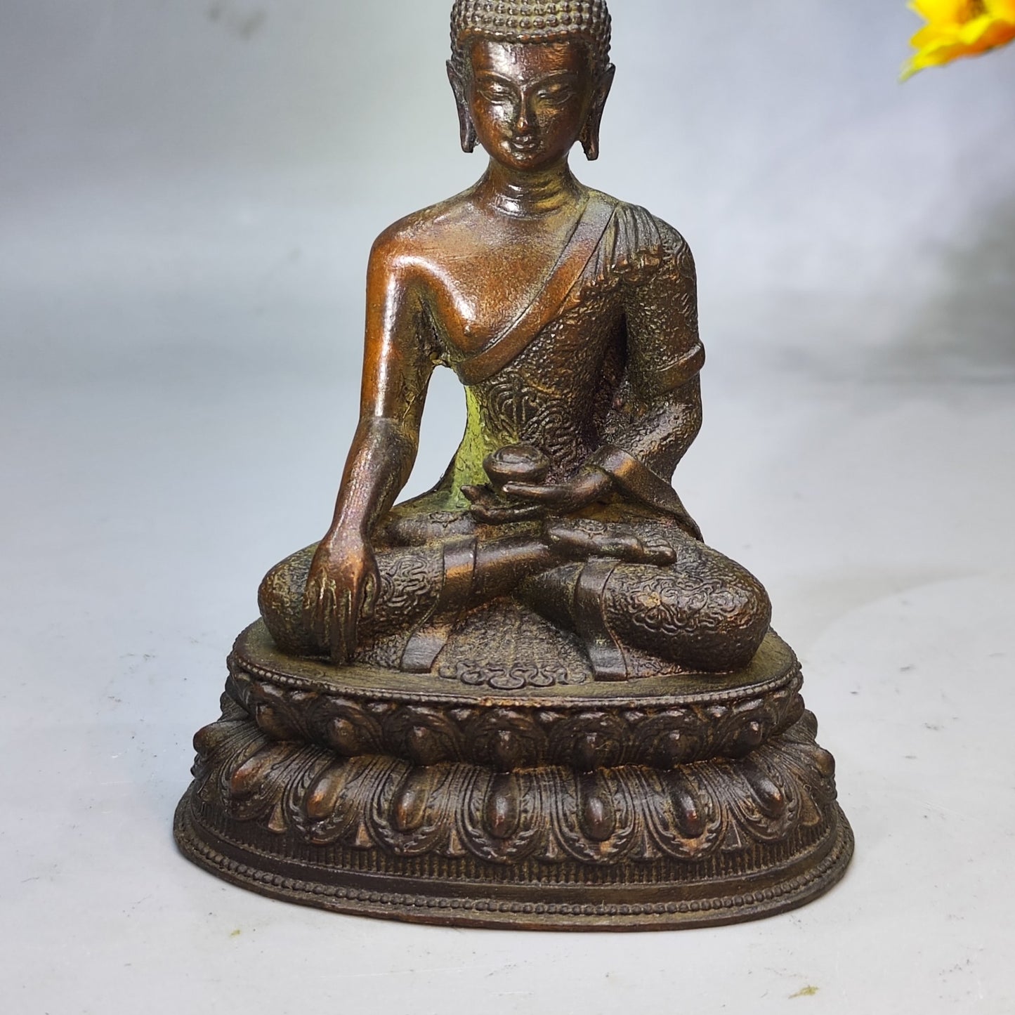 Exquisite Handcrafted Small Buddha Statue - Perfect for Antique Collection and Elegant Decor