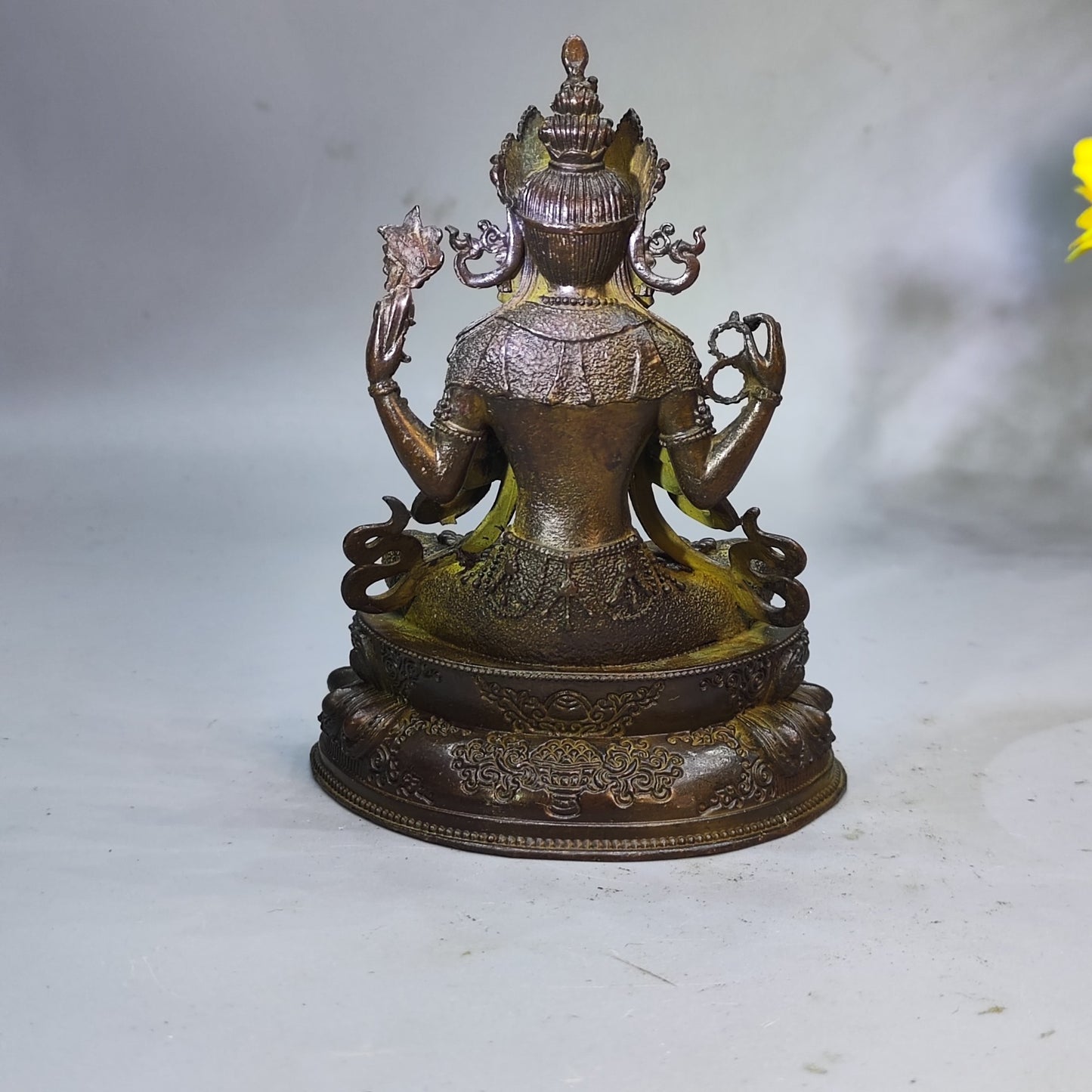 Exquisite Handcrafted Small Buddha Statue – Elegant Decor for Home and Office