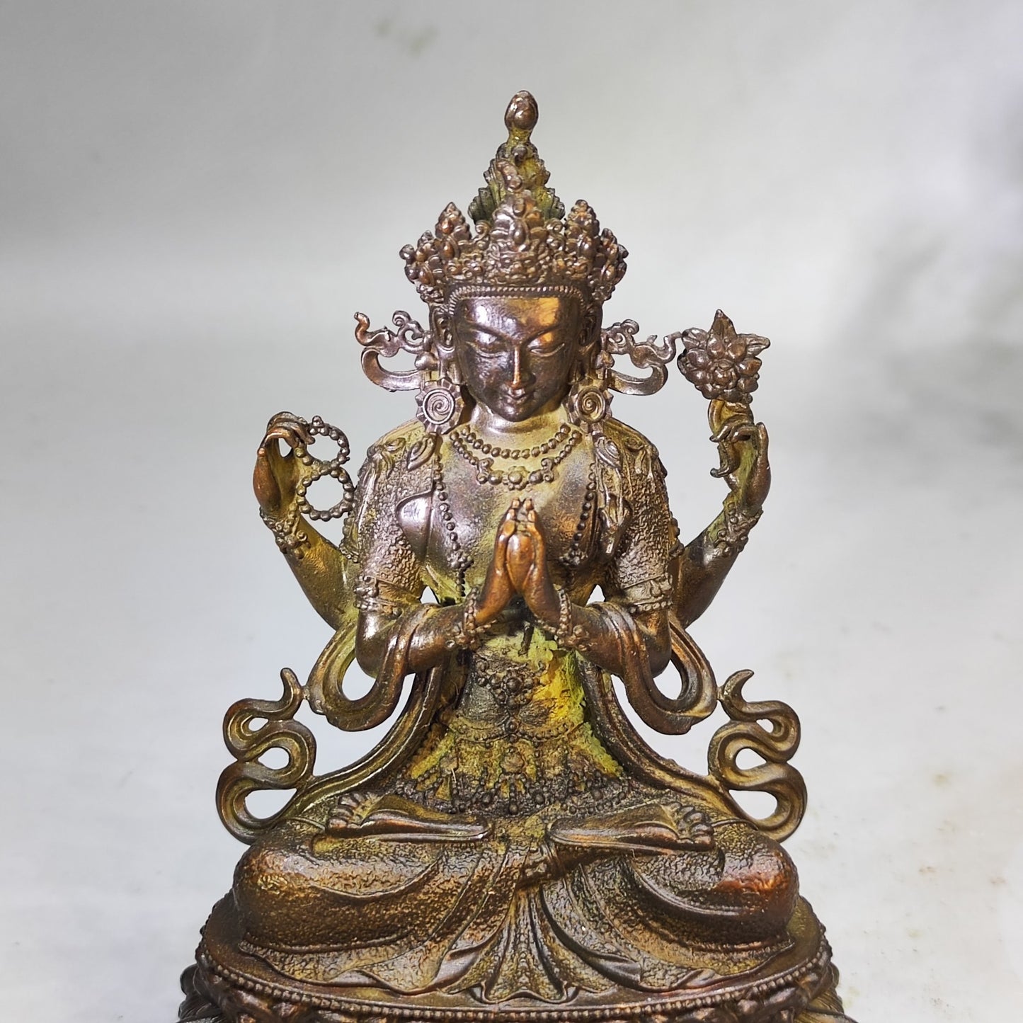 Exquisite Handcrafted Small Buddha Statue – Elegant Decor for Home and Office