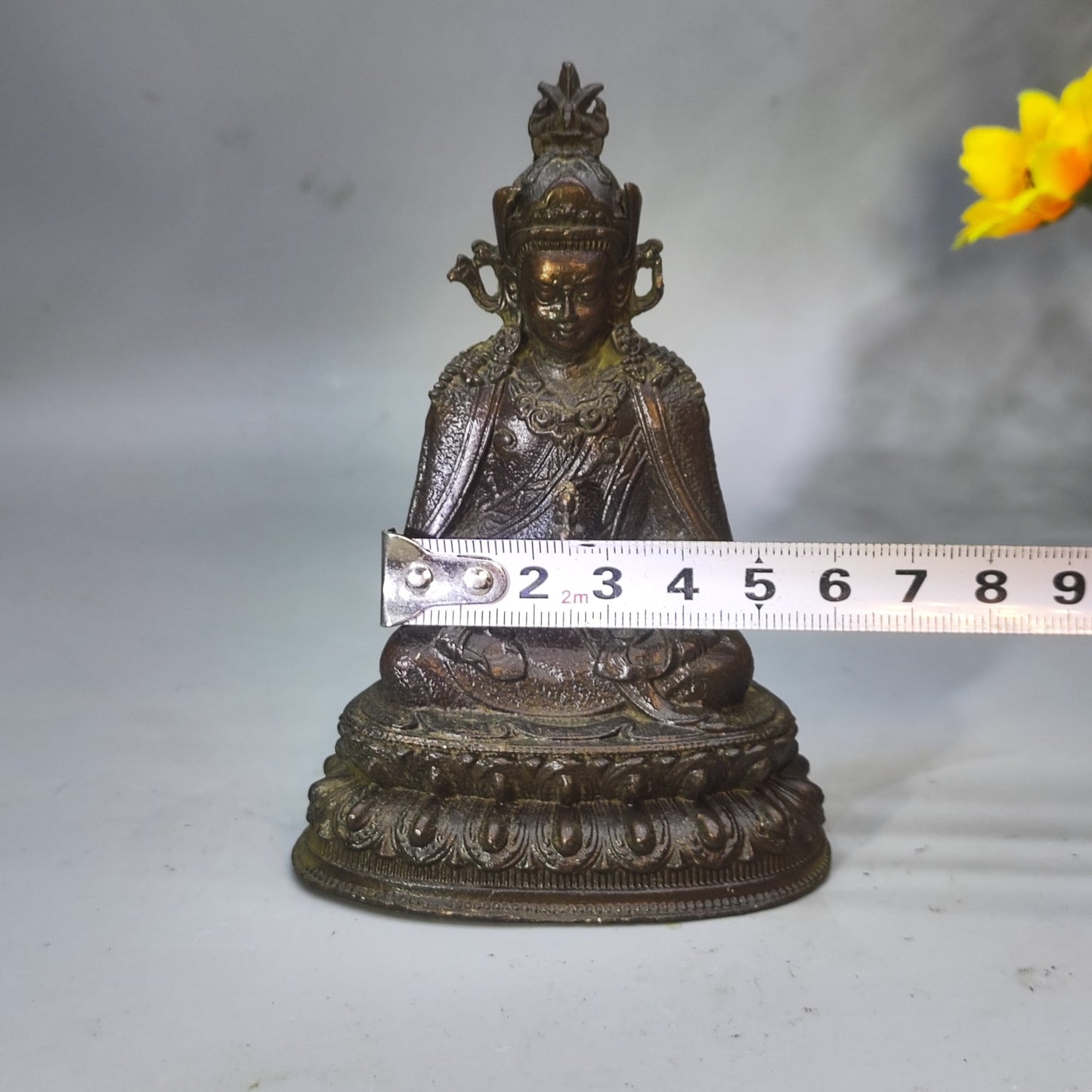 Exquisite Handcrafted Mini Buddha Statue - Elegant Decor & Collectible Treasure