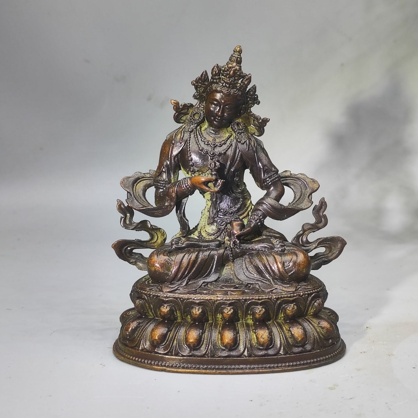 Exquisite Handcrafted Small Buddha Statue - Perfect for Antique Collection & Premium Gifts