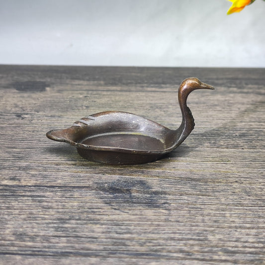 Antique Swan-shaped Brush Washer - Handcrafted with Exquisite Craftsmanship