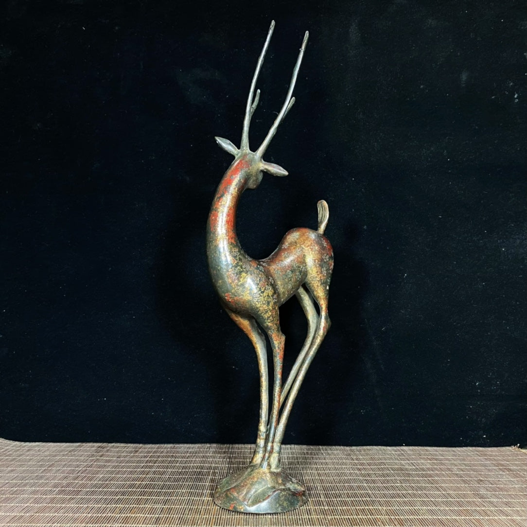 Exquisite Antique Deer Statue – Handcrafted Masterpiece with Rich History