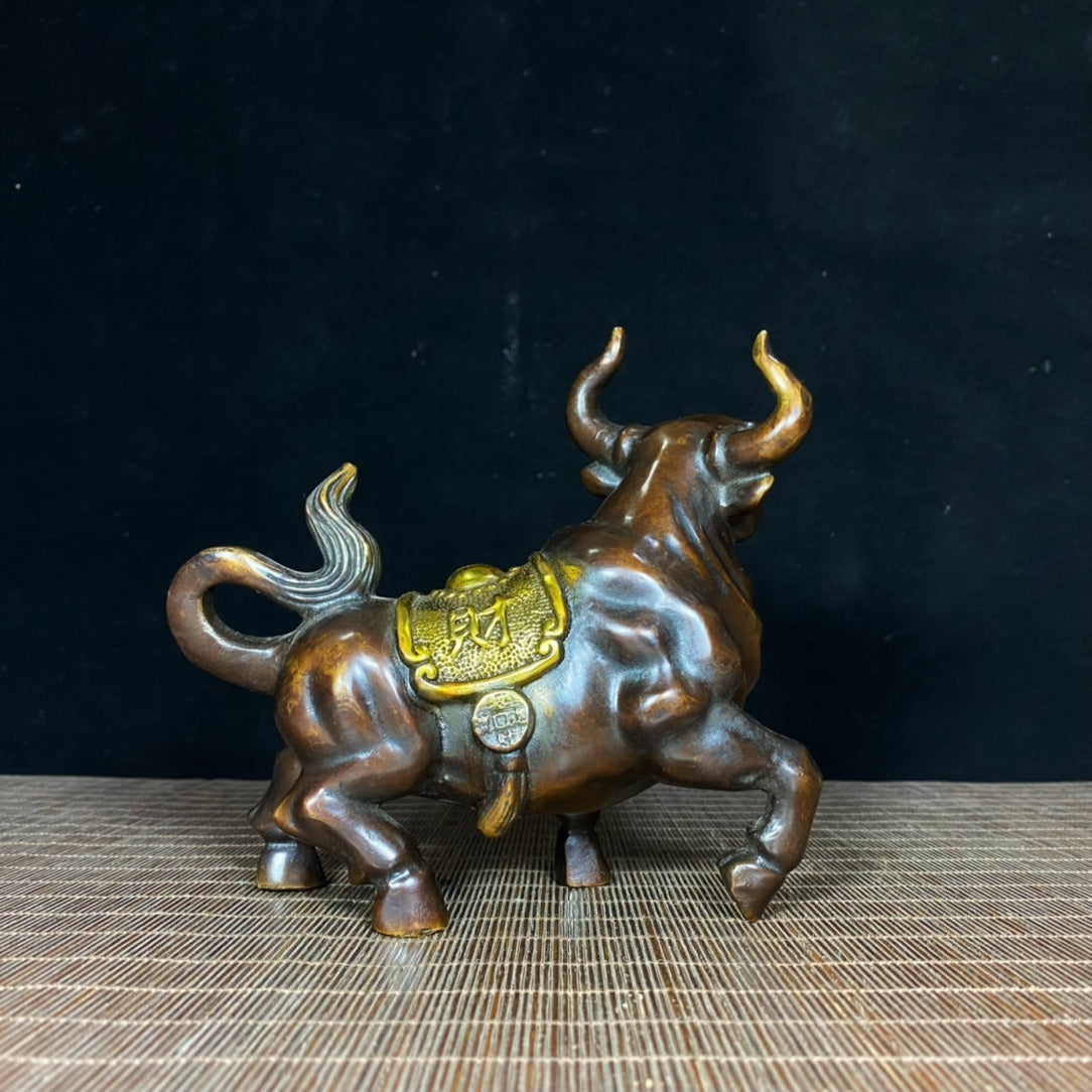 Antique Handcrafted Gilded Copper Bull Statue - Exquisite Artistry & Cultural Heritage