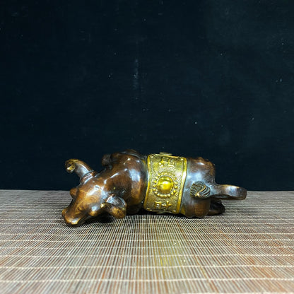 Antique Handcrafted Gilded Copper Bull Statue - Exquisite Artistry & Cultural Heritage