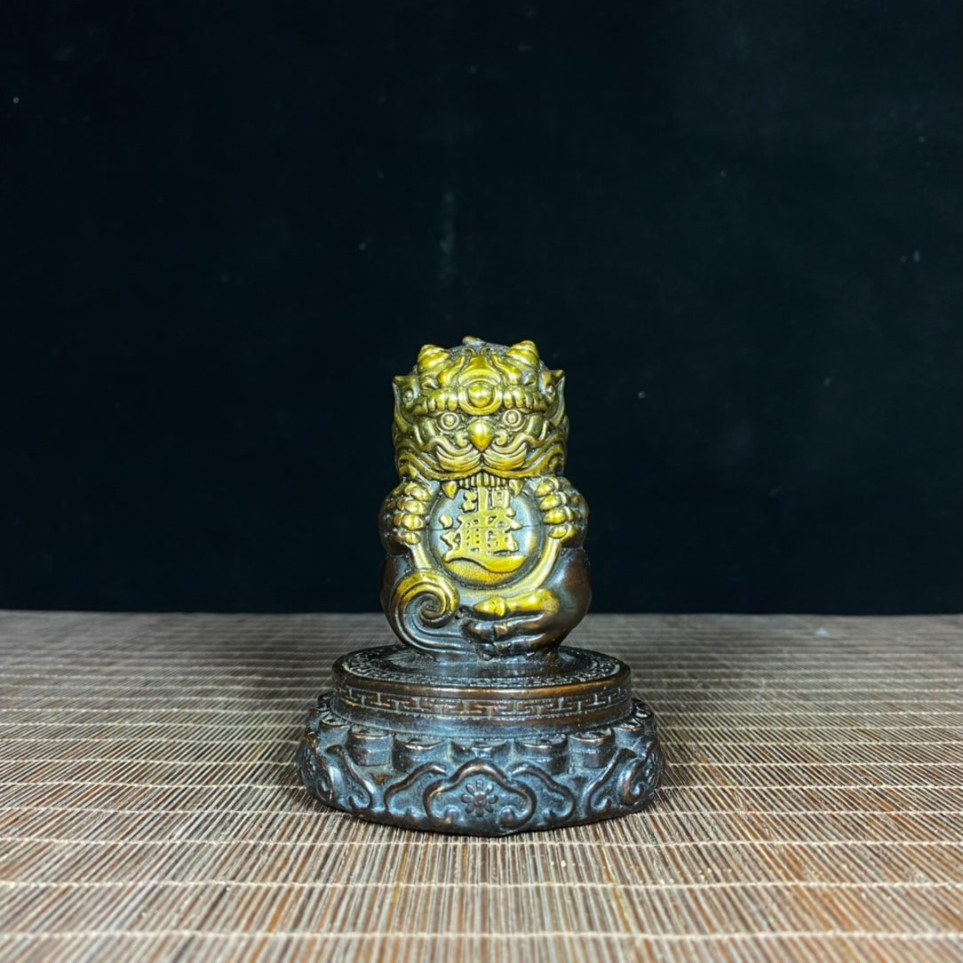 Handcrafted Pure Copper Gilded Pixiu Statue - Symbol of Wealth and Good Luck