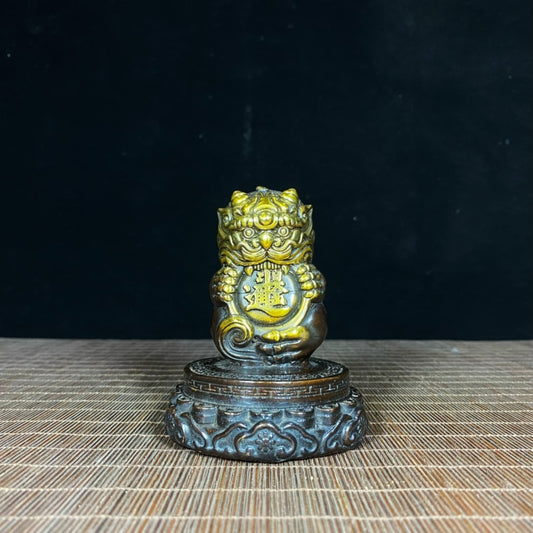 Handcrafted Pure Copper Gilded Pixiu Statue - Symbol of Wealth and Good Luck