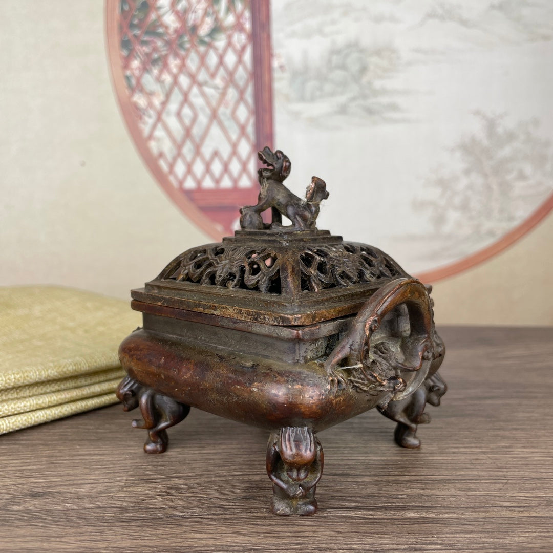 Exquisite Craftsmanship Double-Ear Lion Lid Incense Burner - Rare Handmade Art Piece, Perfect for Home and Office Decor