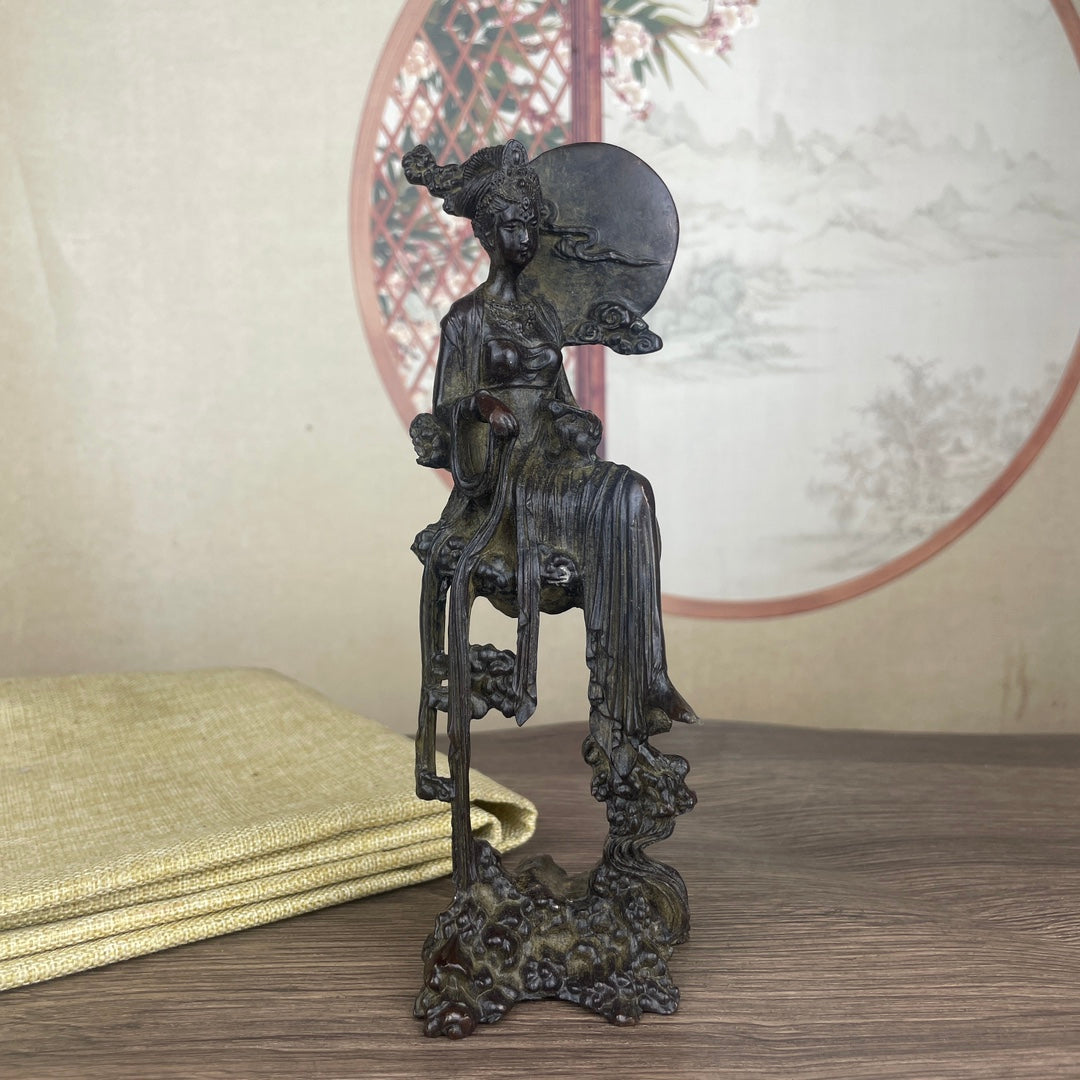 Elegant Chang'e Statue - Exquisite Craftsmanship, Handcrafted Unique Gift, Rare Collectible