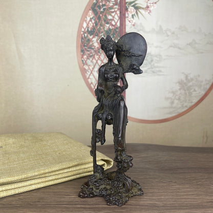 Elegant Chang'e Statue - Exquisite Craftsmanship, Handcrafted Unique Gift, Rare Collectible