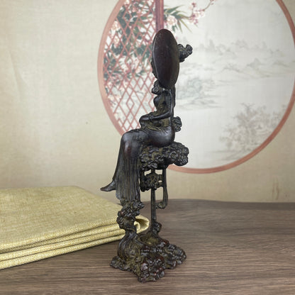 Elegant Chang'e Statue - Exquisite Craftsmanship, Handcrafted Unique Gift, Rare Collectible