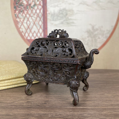 Four-Legged Beast Pattern Incense Burner - Rare Handcrafted Art Piece, Perfect for Antique Collectors and Interior Design Enthusiasts