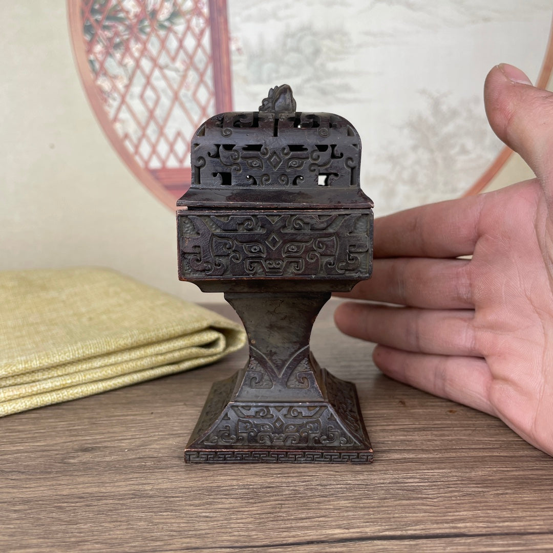 Exquisite Handcrafted Incense Burner - Unique Gift for Antique Collectors & Home Decor Enthusiasts