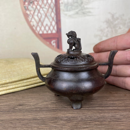 Handcrafted Incense Burner with Kirin Carving Lid - Exquisite Craftsmanship, Unique Gift, Rare Collectible