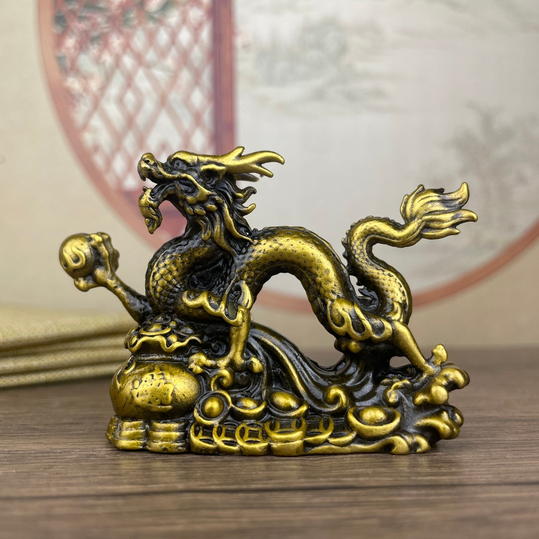 Exquisite Handcrafted Copper Dragon Statue - Unique Desktop Decor for Collectors and Interior Enthusiasts