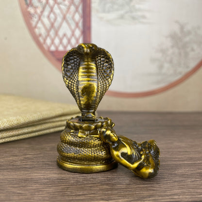 Handcrafted Small Buddha Statue - Exquisite Craftsmanship, Unique Gift for Collectors and Decor Enthusiasts