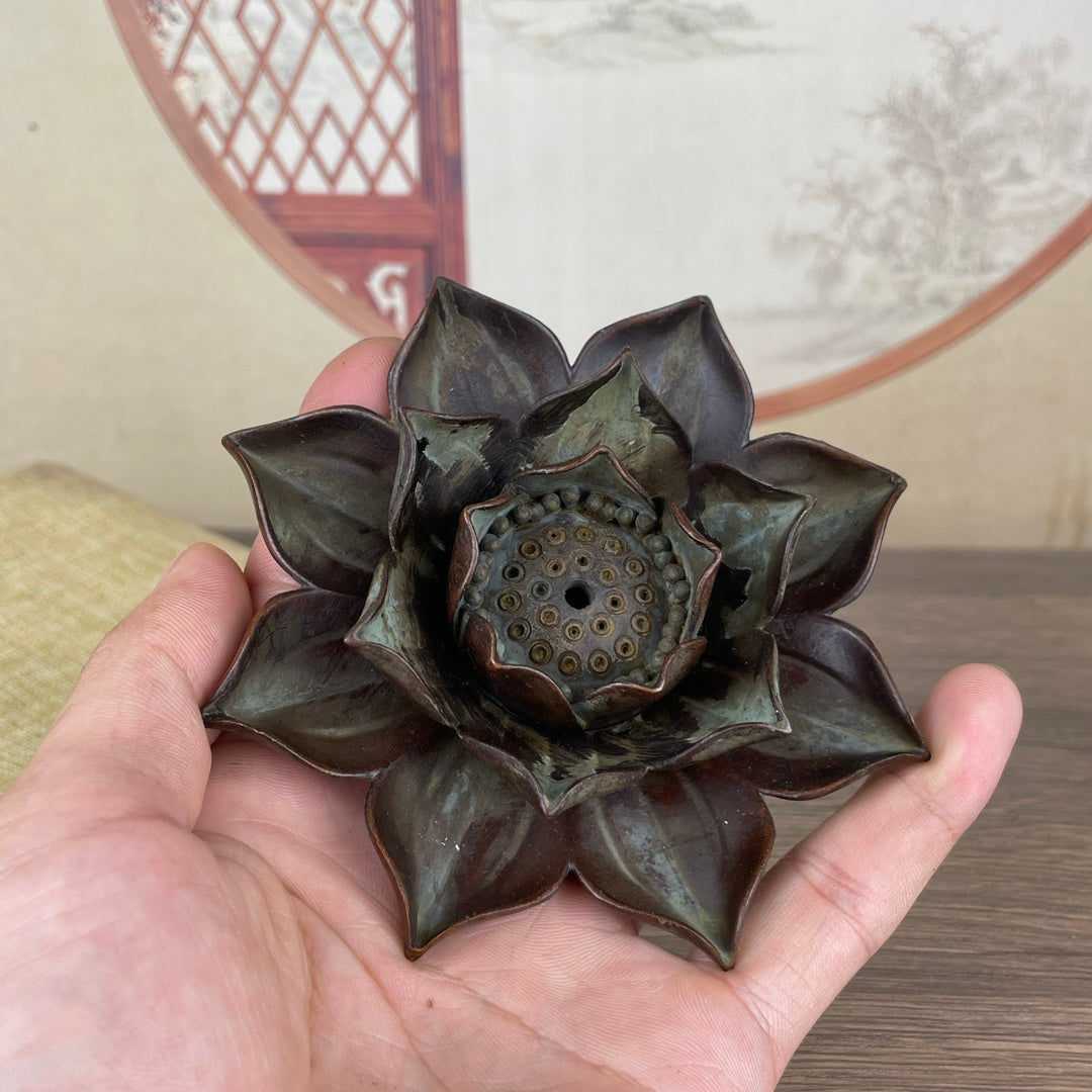 Handcrafted Floral Backflow Incense Burner - Exquisite Craftsmanship, Unique Gift, Rare Collectible