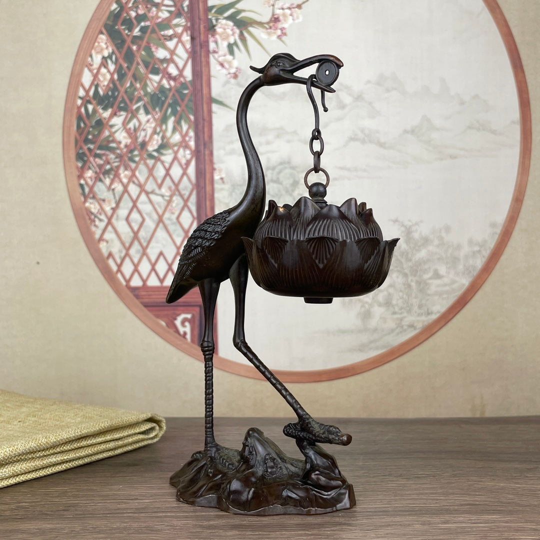 Exquisite Handcrafted Crane Sculpture Hanging Furnace - Unique Desktop Ornament