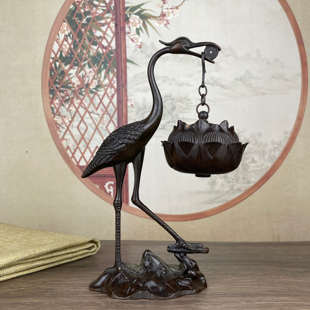 Exquisite Handcrafted Crane Sculpture Hanging Furnace - Unique Desktop Ornament