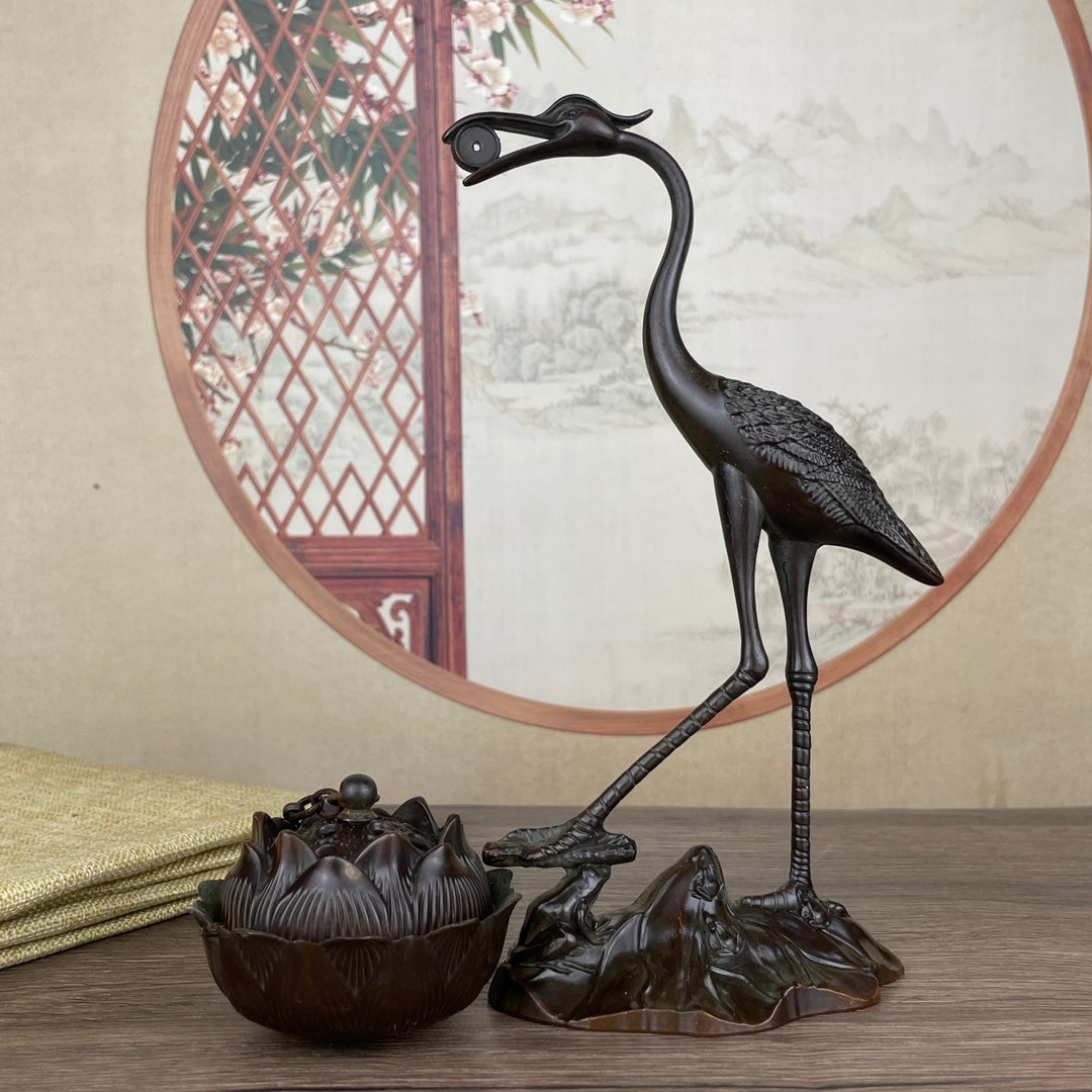 Exquisite Handcrafted Crane Sculpture Hanging Furnace - Unique Desktop Ornament