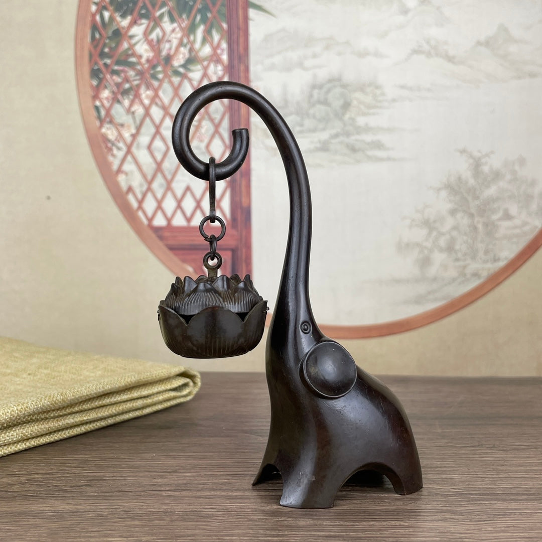 Exquisite Elephant Sculpture Incense Burner - Handcrafted Desktop Decor