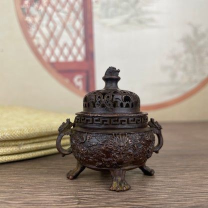 Exquisite Handcrafted Three-Legged Incense Burner - A Unique Gift for Collectors and Home Decor Lovers