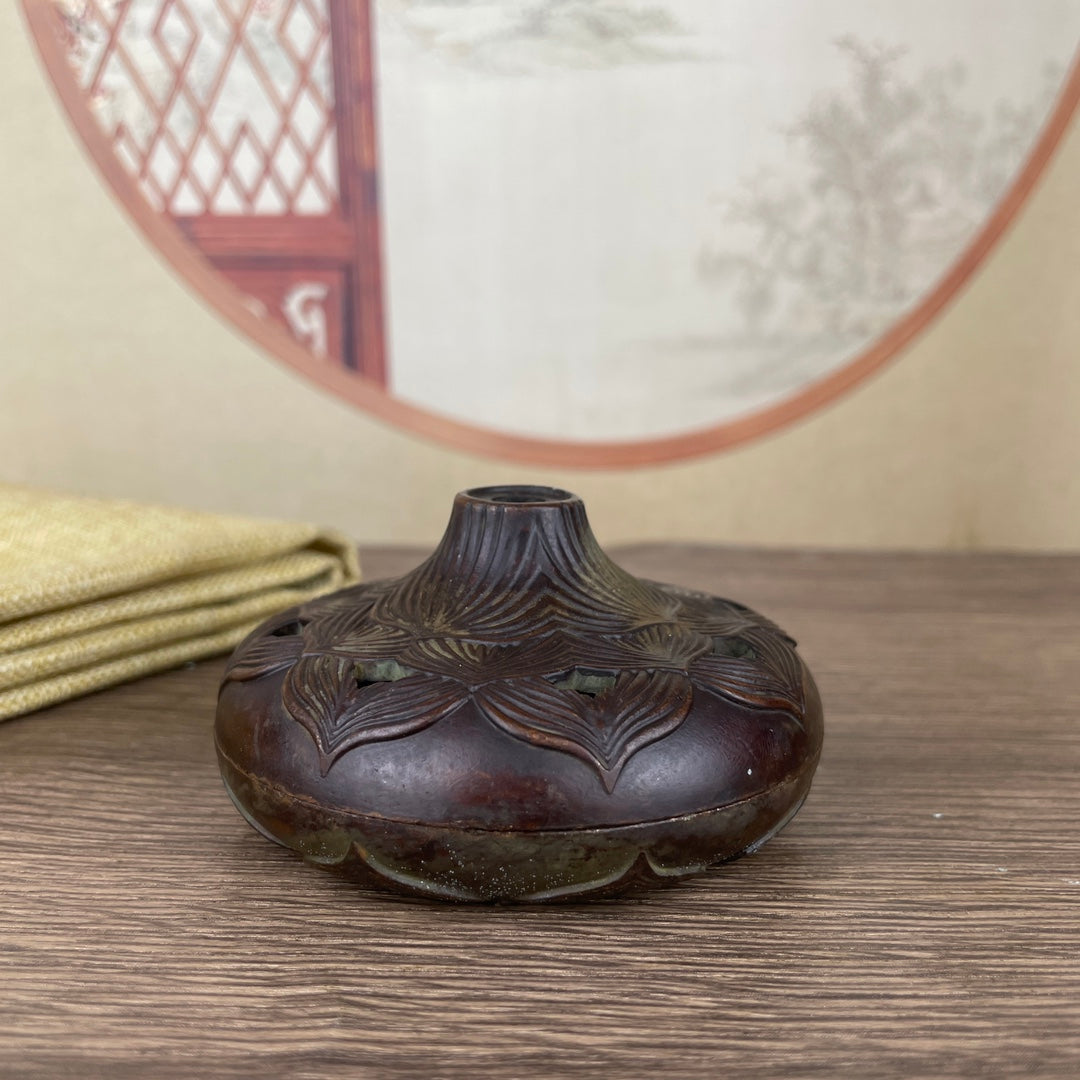 Exquisite Handmade Incense Burner - Unique Gift for Collectors and Decor Enthusiasts