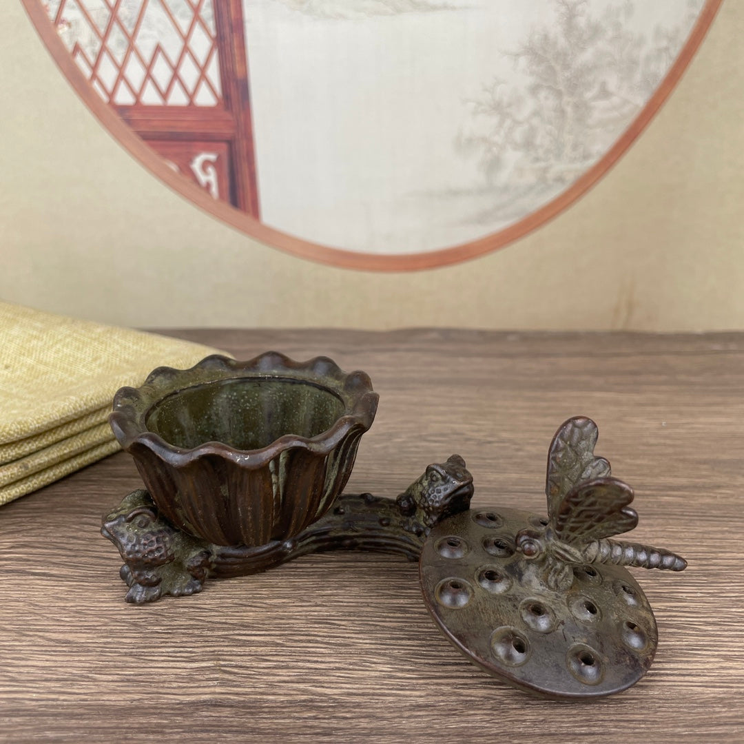 Exquisite Handcrafted Golden Toad Lotus Incense Burner – Unique Gift, Rare Collectible