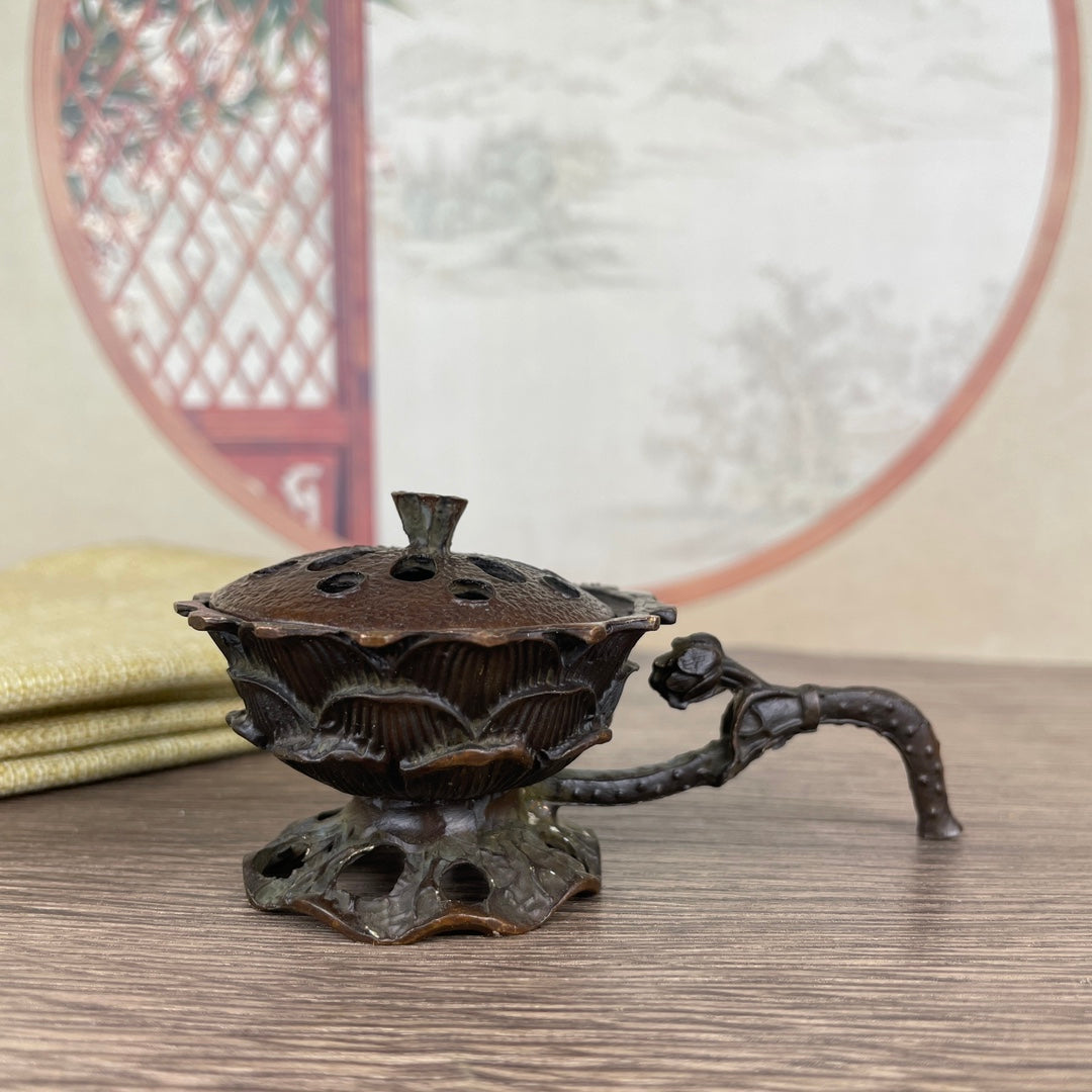 Handcrafted Lotus Incense Burner - Exquisite Craftsmanship, Unique Gift for Collectors and Decor Enthusiasts