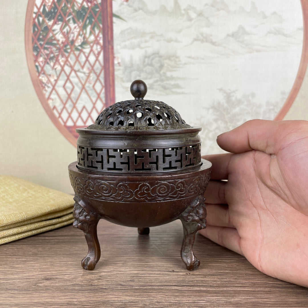 Exquisite Craftsmanship Xuande Incense Burner - Rare Handmade Art Piece, Unique Gift