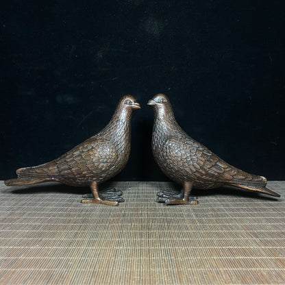 Exquisite Handcrafted Pair of Pure Copper Carrier Pigeon Statues - Unique Gift for Collectors and Decor Enthusiasts