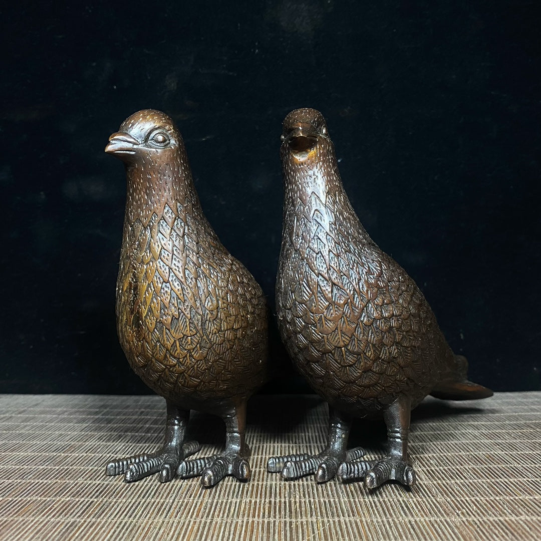 Exquisite Handcrafted Pair of Pure Copper Carrier Pigeon Statues - Unique Gift for Collectors and Decor Enthusiasts