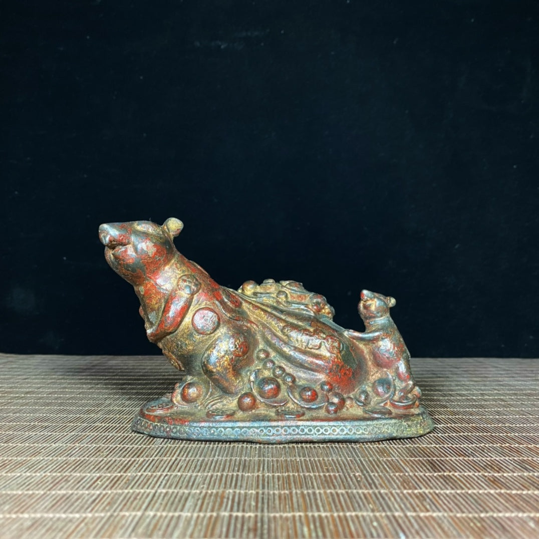 Exquisite Hand-Carved Antique Mouse Carrying Money Bag Sculpture