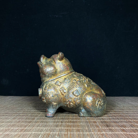 Rare Antique Handcrafted Pig Statue - Exquisite Craftsmanship & Unique Gift