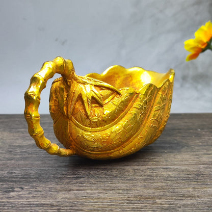 Exquisite Leaf-Shaped Cup - Handcrafted Desktop Ornament & Unique Gift