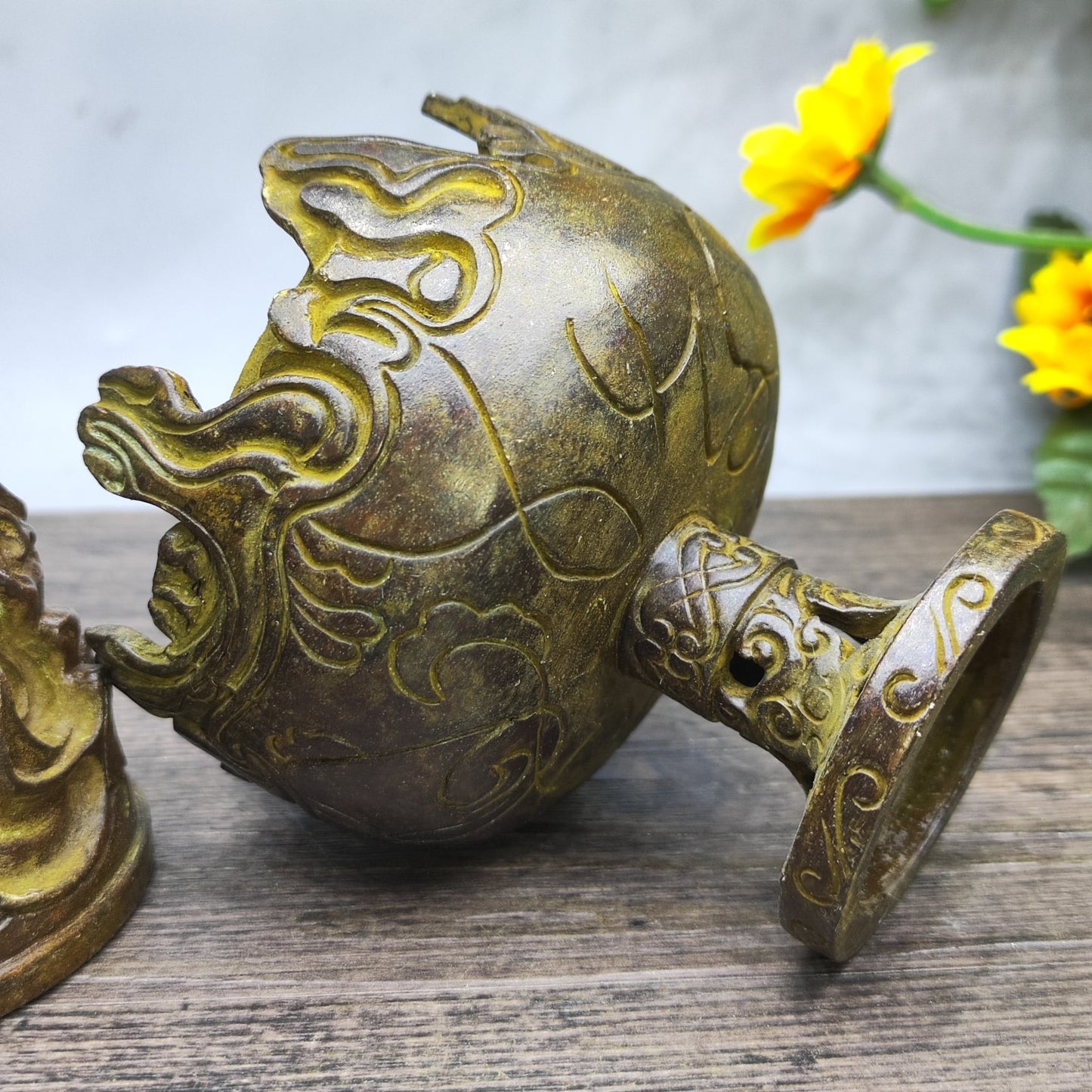 Handcrafted Boshan Incense Burner - Exquisite Art Piece & Unique Gift