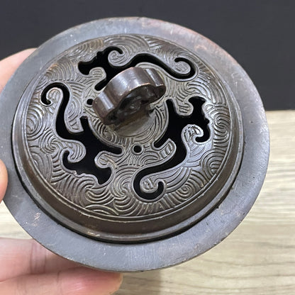 Exquisite Hand-Carved Cloud Censer - A Rare and Unique Gift