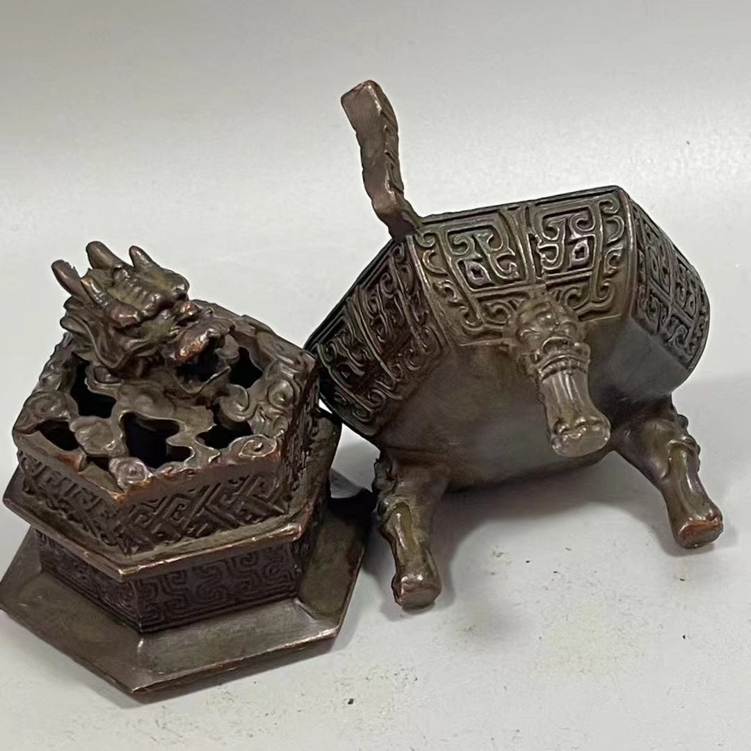 Exquisite Hand-Carved Dragon Incense Burner - Unique Gift for Collectors and Decor Enthusiasts