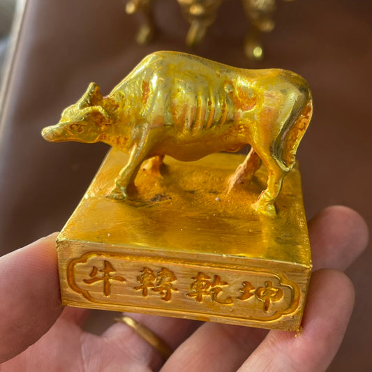 Exquisite Hand-Carved Gilded Fortune Ox Seal