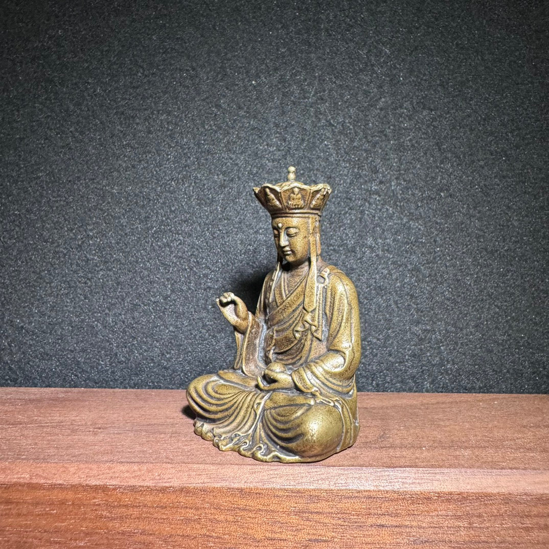 Handcrafted Brass Ksitigarbha Bodhisattva Statue - Exquisite Art Piece for Collectors & Decor Enthusiasts