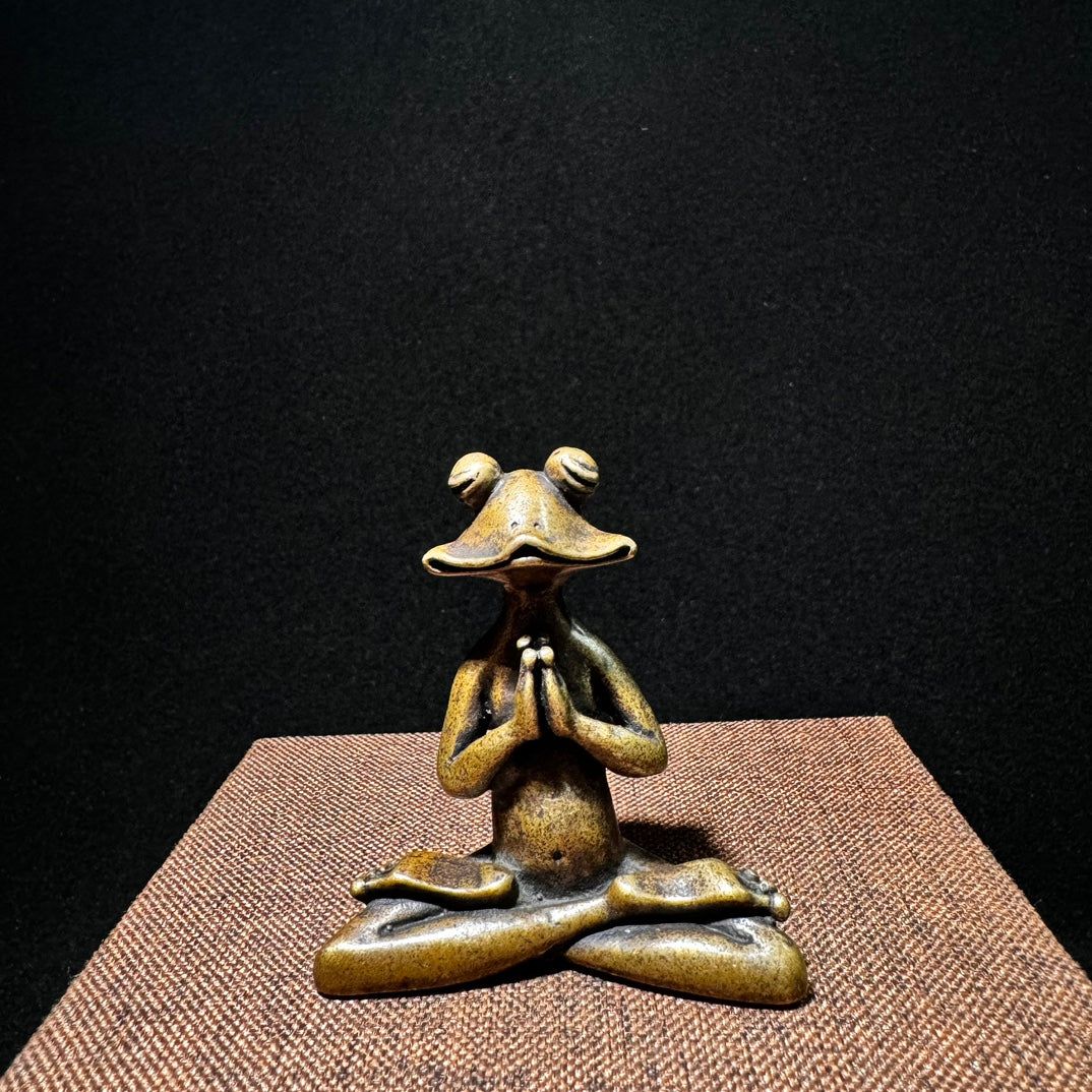 Charming Meditating Frog Statue - Premium Brass Handcrafted Art Piece